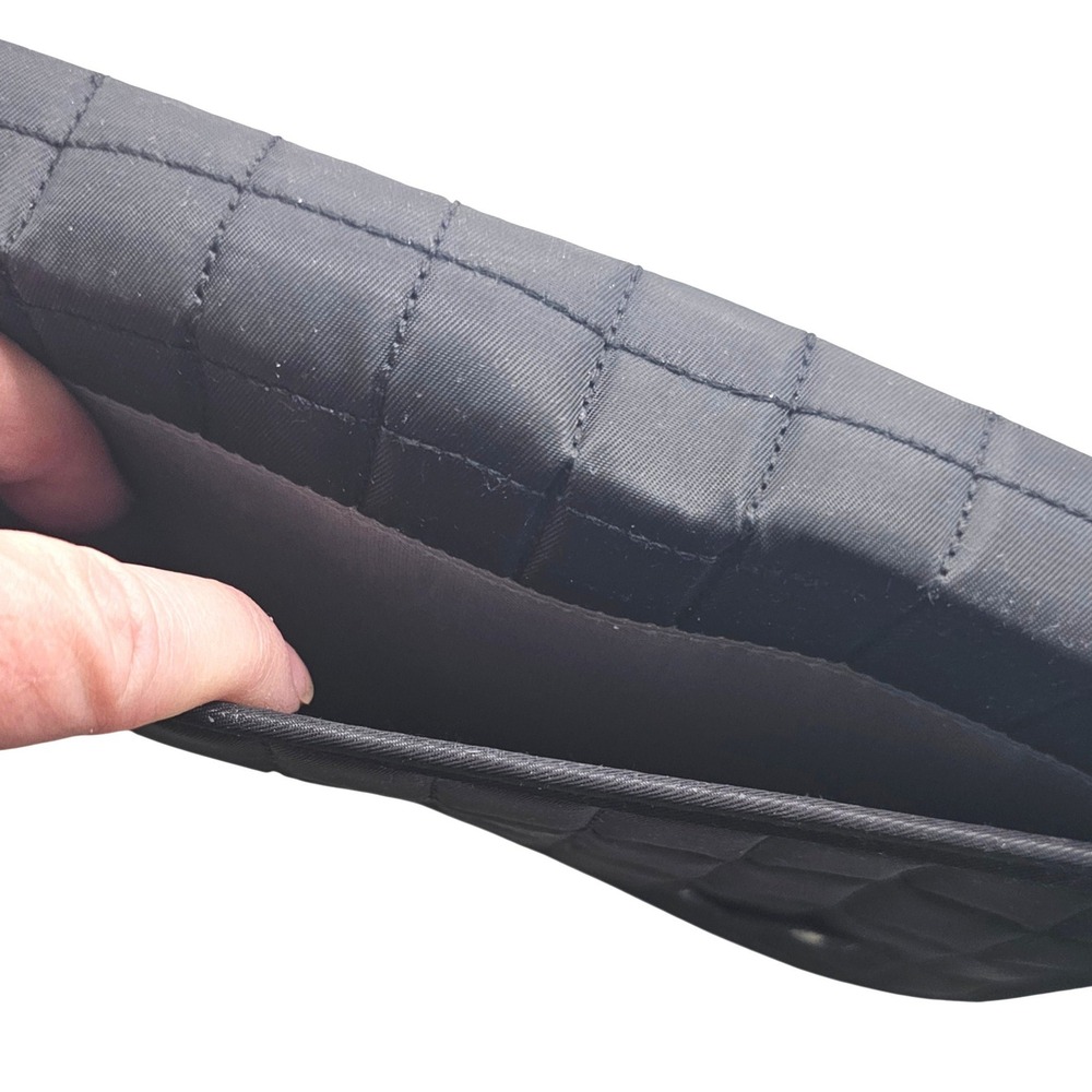LUG Tango Travel Wallet Quilted Midnight Black Zip Around Passport Holder - Picture 4 of 10